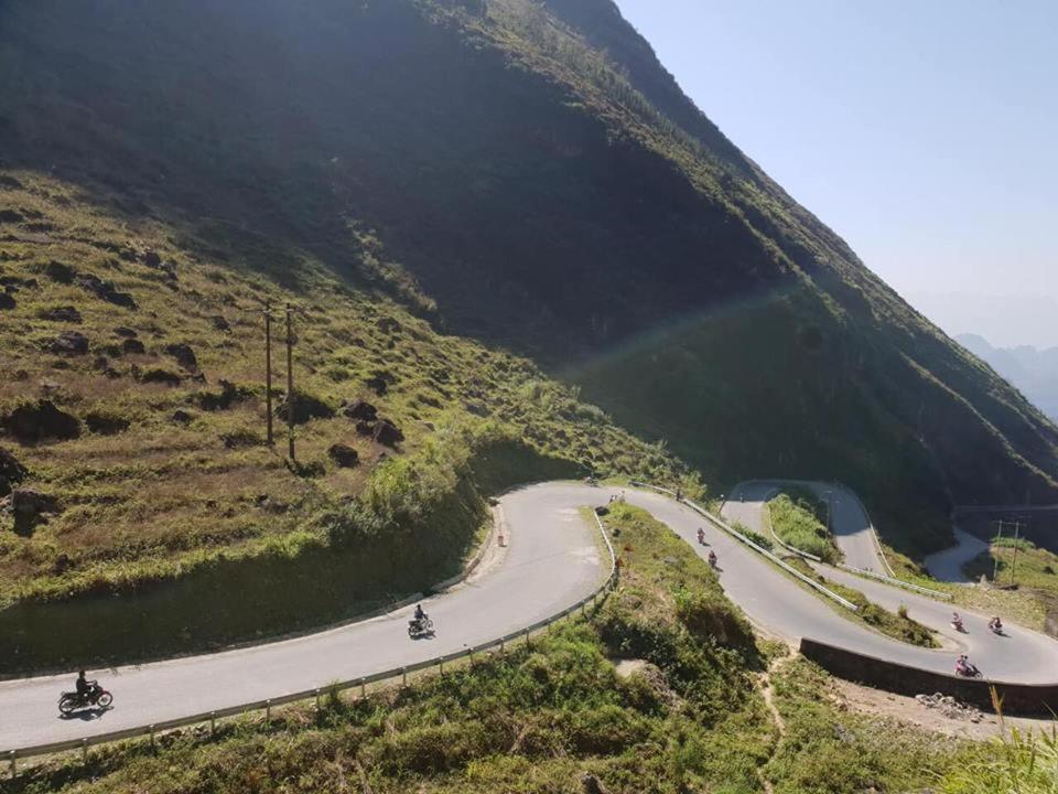 Ha Giang Riverside Hostel & Tour 外观 照片